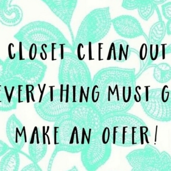 Make an offer everything must go - Picture 1 of 1